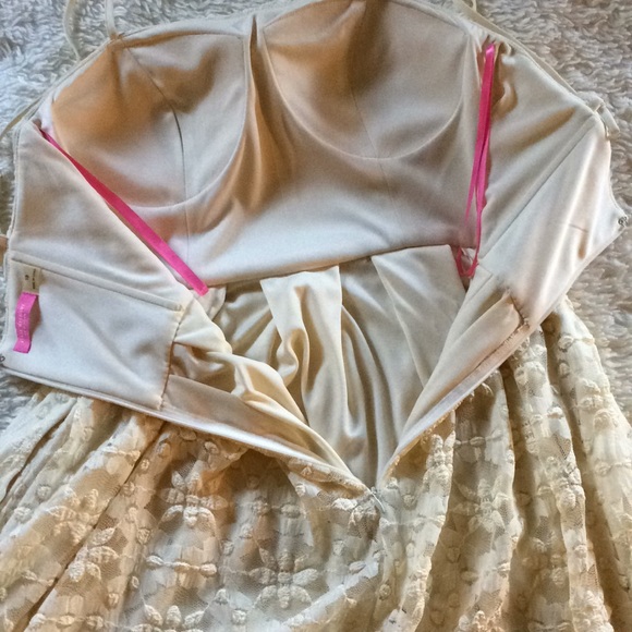 Isaac Mizrahi dress - Picture 6 of 7